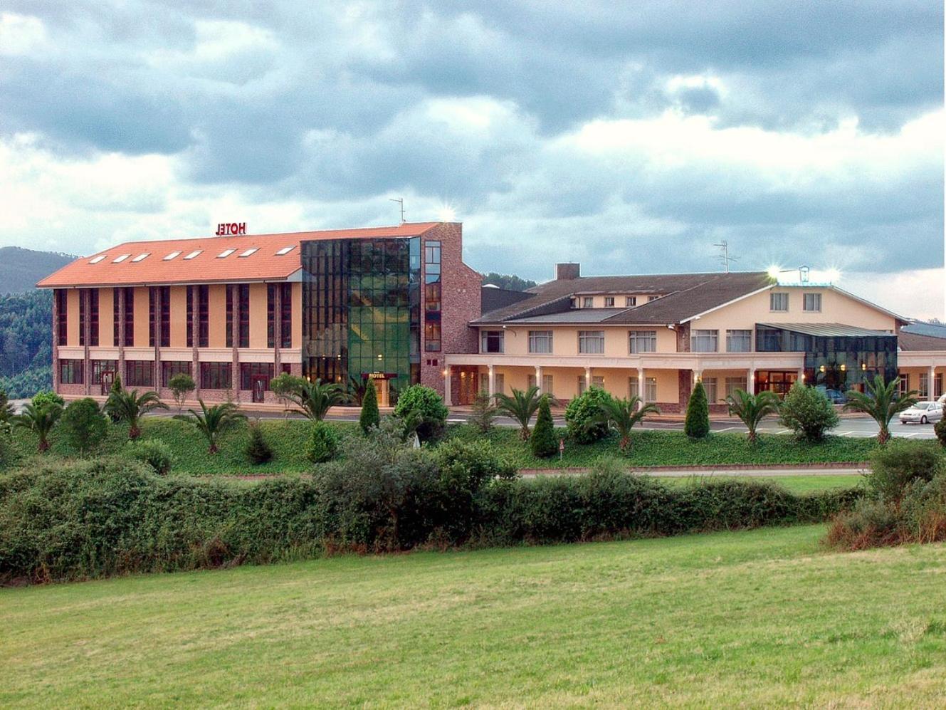 Hotel Royal Llanera  Zewnętrze zdjęcie