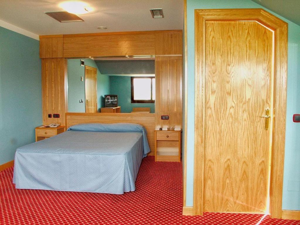 Hotel Royal Llanera  Zewnętrze zdjęcie